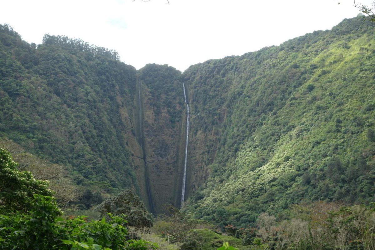 Waterfalls at Waipi'o Valley, The big Island, Hawaii