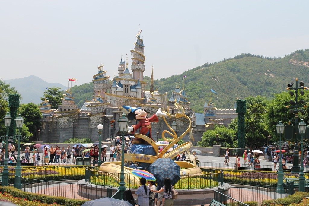 Main Street U.S.A, Hong Kong Disneyland.