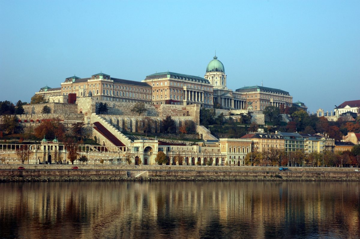 Buda Castle is Budapest’s largest palace and a UNESCO Heritage Site. Today, it is the home of many of Budapest’s museums