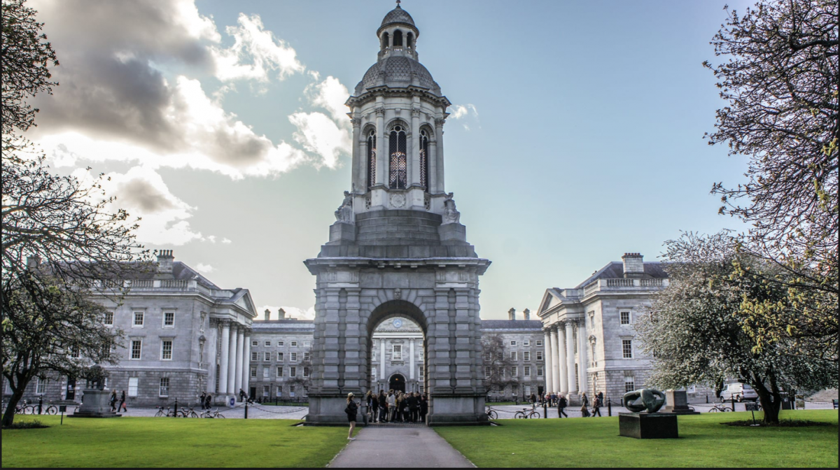 Dublin’s oldest university was first opened in 1592 by Queen Elizabeth I and was primarily open to educate only the Protestant elite then