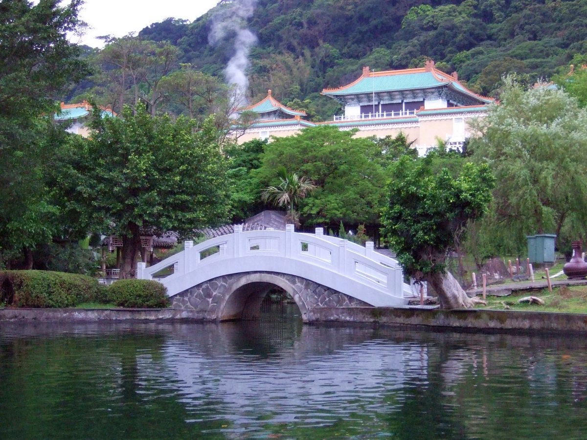 Ornamental pond and bridge just outside the National Palace Museum, housing ancient oriental treasures that depict Taiwan’s culture