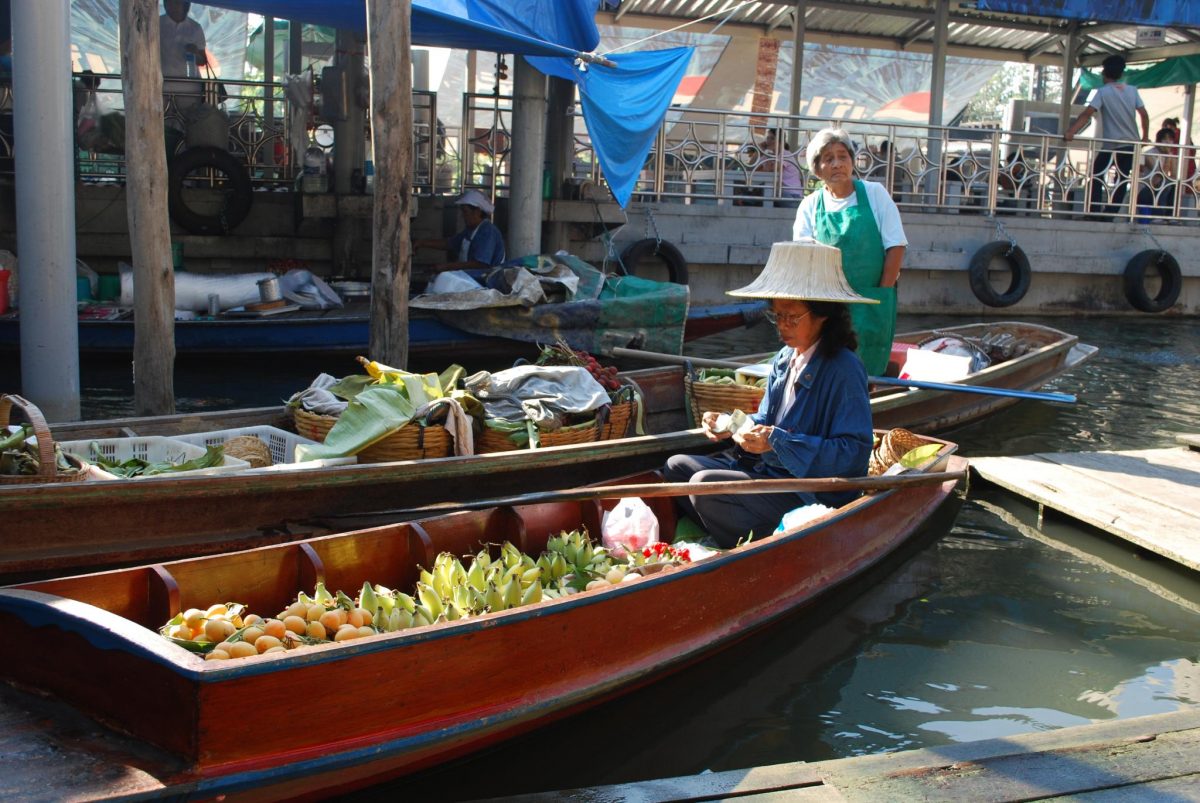 Fruit sellers Taling Chan Floating Market