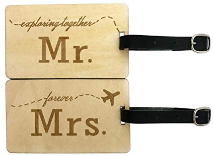 Mr & Mrs Wooden Luggage Tags Mr & Mrs Wooden Luggage Tags
