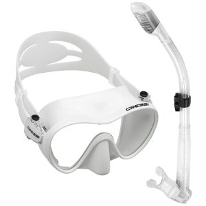 Snorkel gear for snorkeling