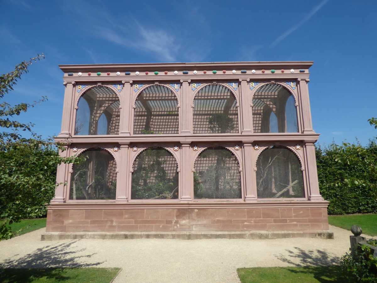 The aviary in the Elizabethan Garden at Kenilworth Castle