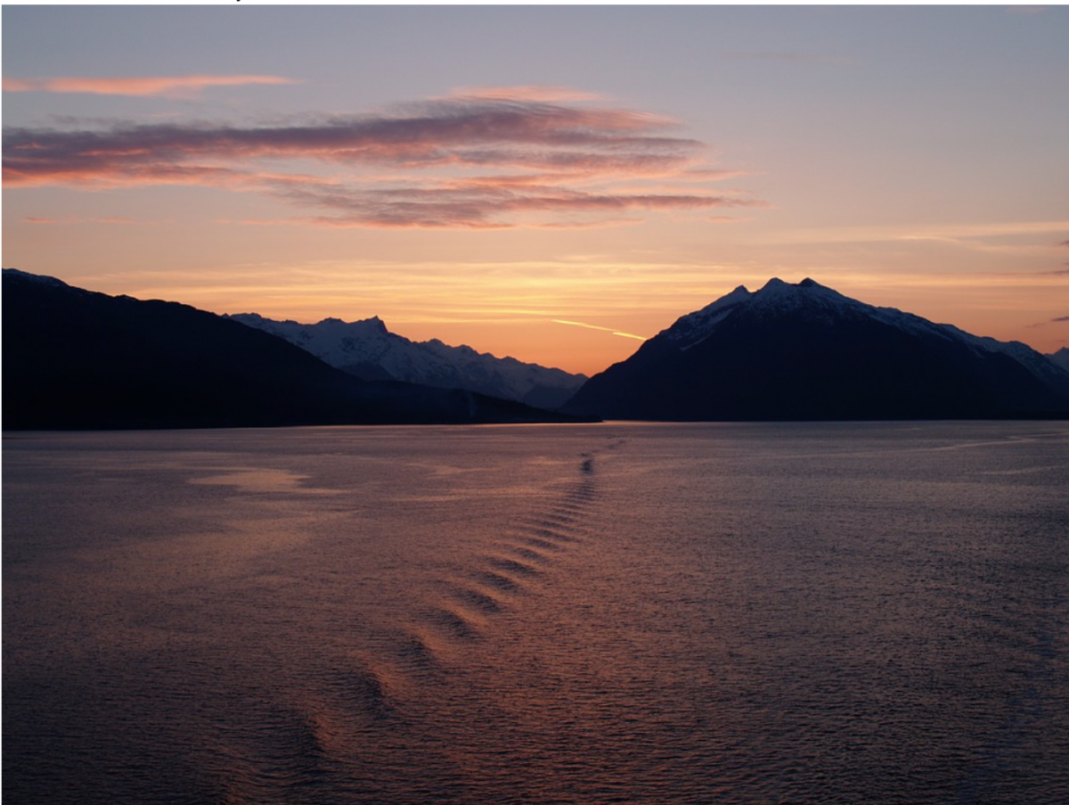 The Glacier Bay National Park and Preserve is the gleaming diamond in the crown of the city of Juneau.