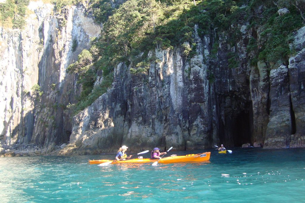 Kayaking Goat Island