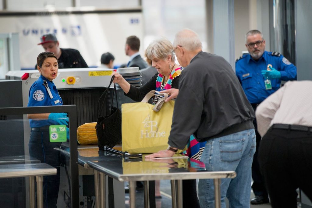 TSA Baggage check at AirPort TSA Baggage check at AirPort
