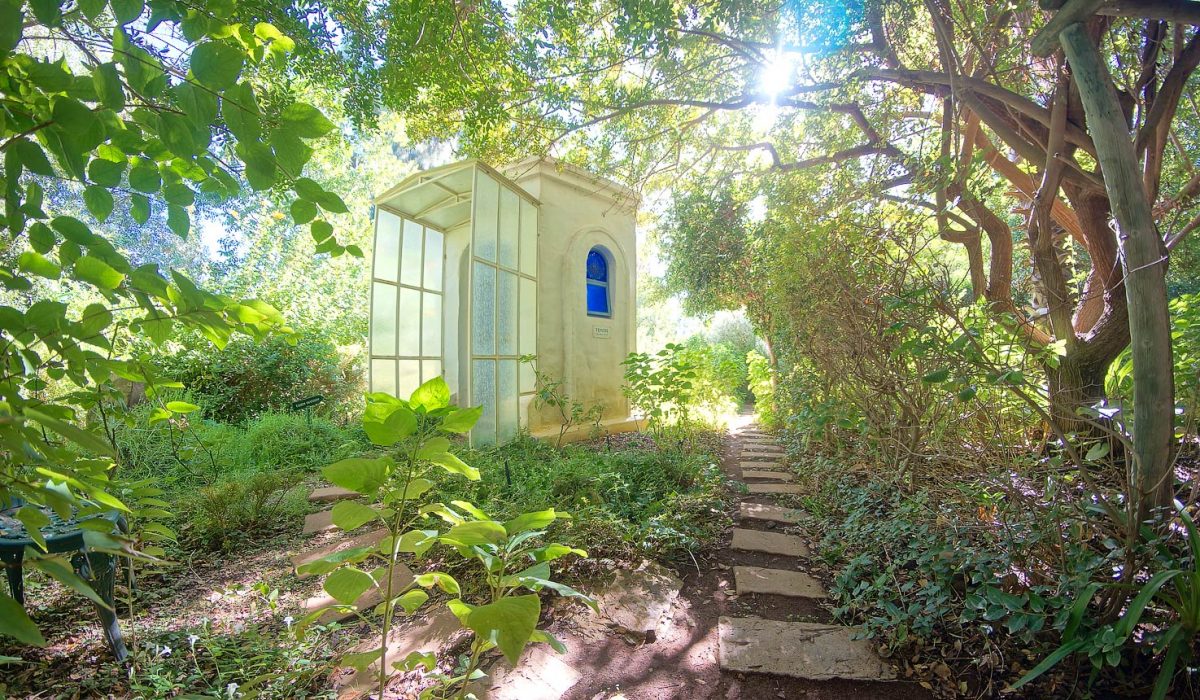 Temenos Retreat Gardens, South Africa Gardens, Nima Lodge, South Africa Tourism