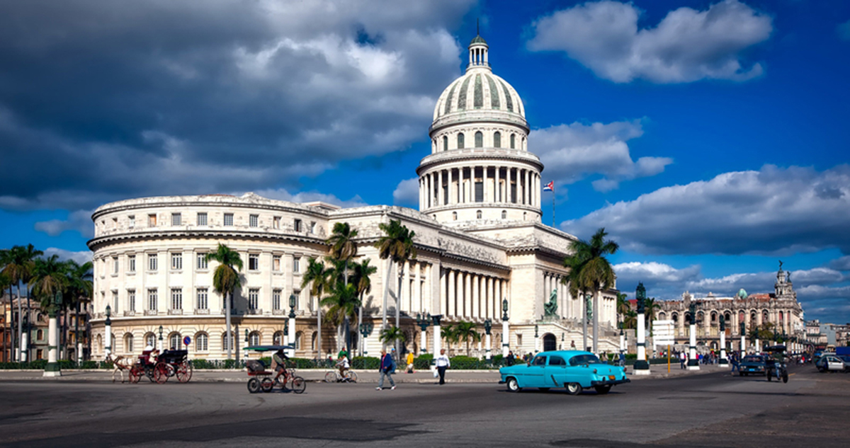 capital-building-view-in-havana-cuba_800 Cuban Food, Authentic Cuban Food, Cuba