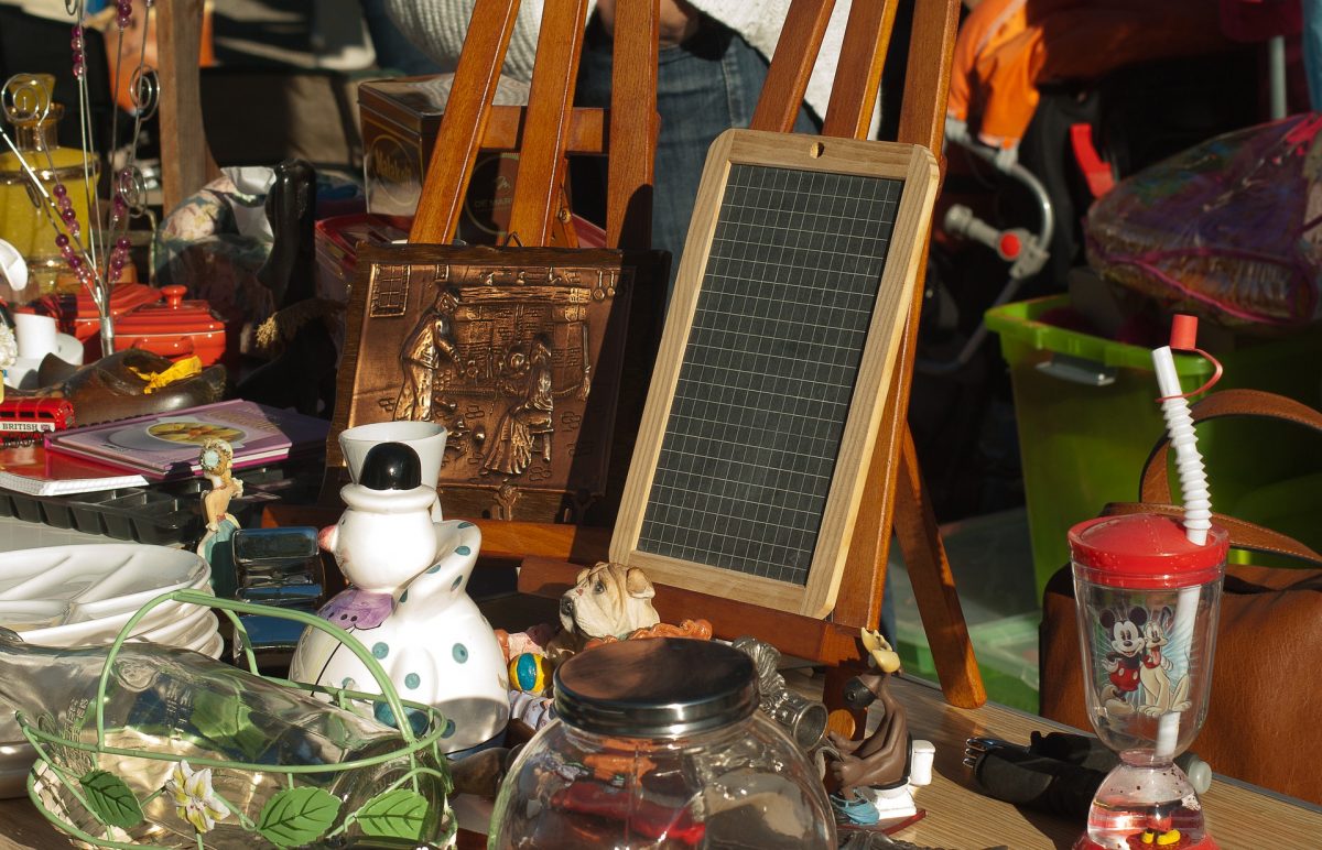 Stormville Flea Market, New York, USA, Antique goods