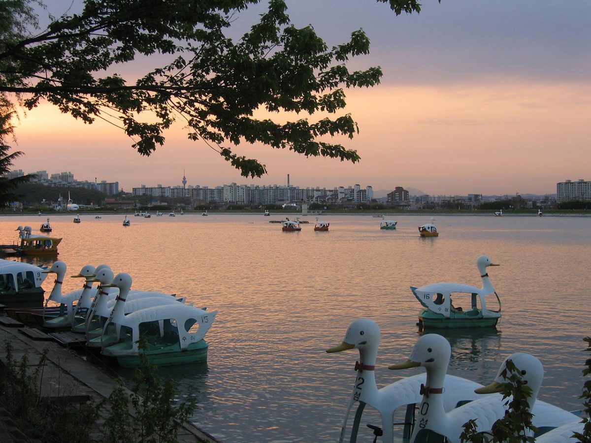 Suseong Lake, Daegu, South Korea