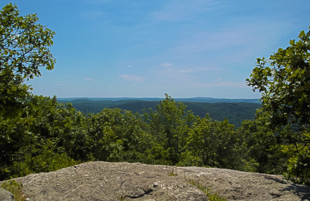 Macedonia Brook State Park