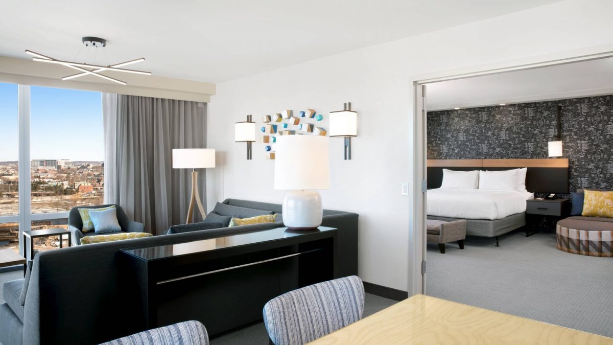 King Suite at the Courtyard by Marriott Boston Downtown/North Station