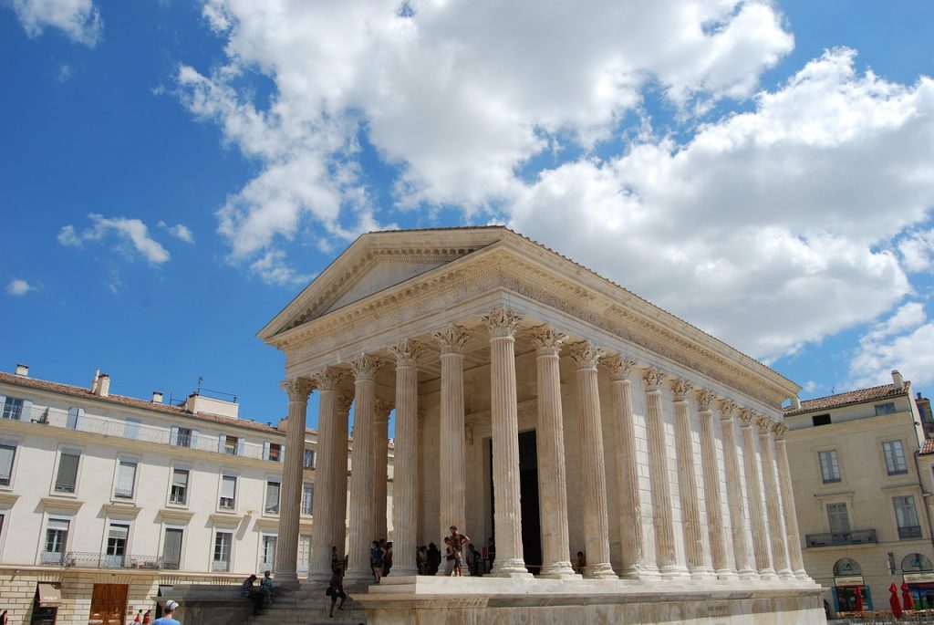 building, sky, provence