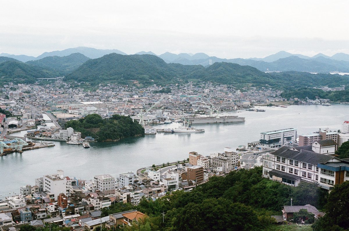 Onomichi is a historical town in the Hiroshima prefecture located on the coast of the Seto Inland Sea.