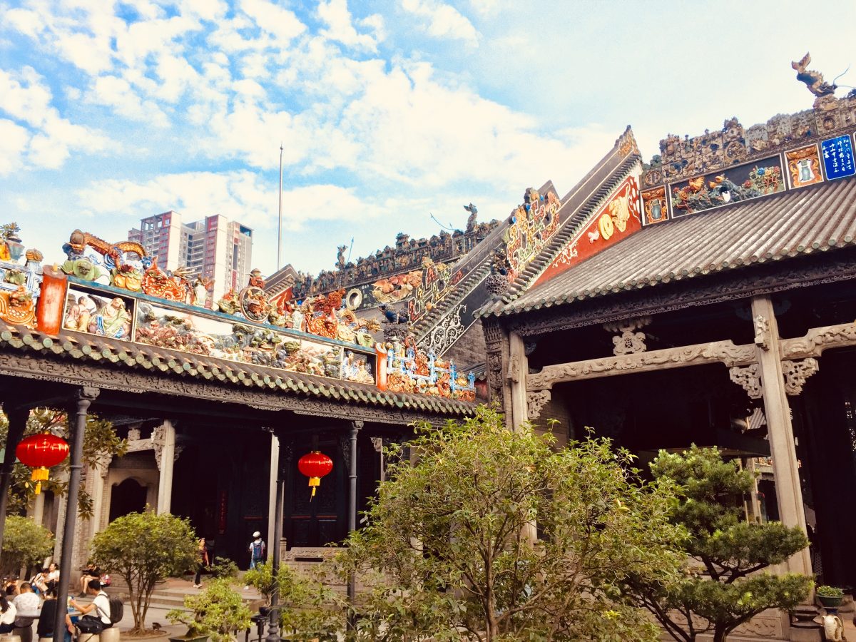 A trip to Guangzhou is never complete without paying a visit to the Chen Clan Academy, also known as the Chen Clan Ancestral Hall. 
