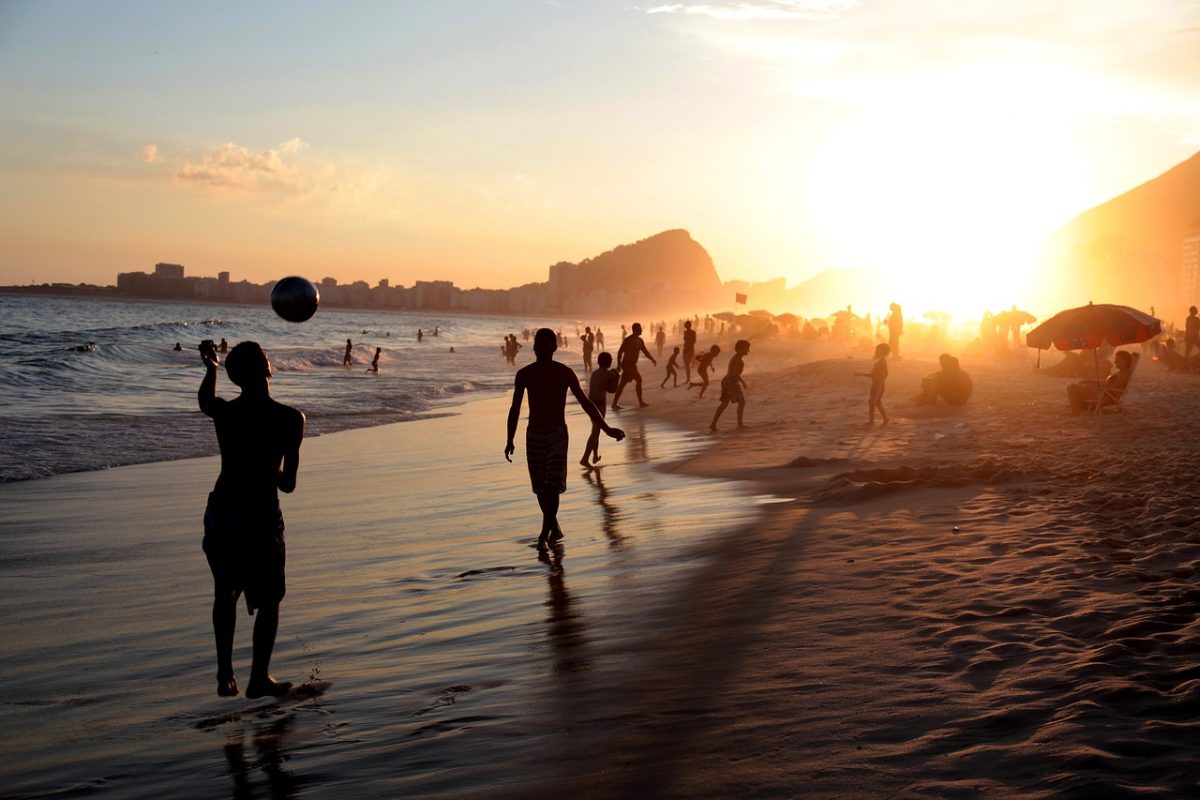 One of the world’s most famous beaches, Copacabana Beach is one of Rio de Janeiro’s many symbols.