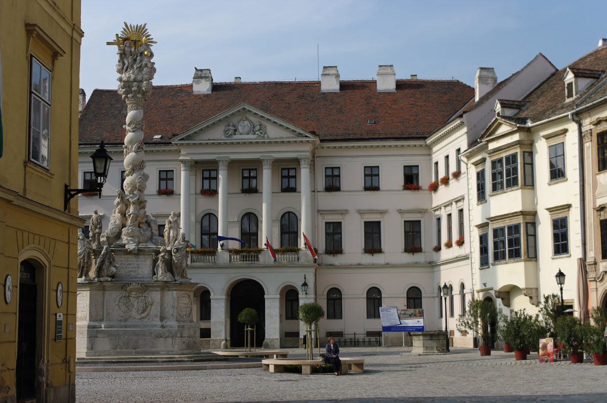 sopron tourist office
