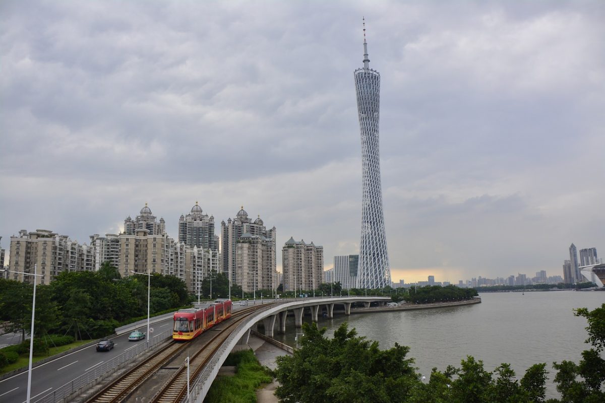 A landmark of the city, the Canton Tower is the highest structure of China, at a height of 600 meters (1,968 feet).