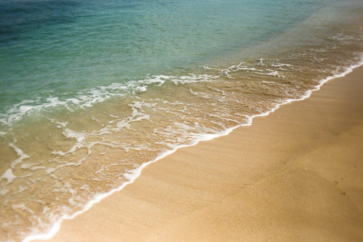 sweh island seashore with crystal clear water 