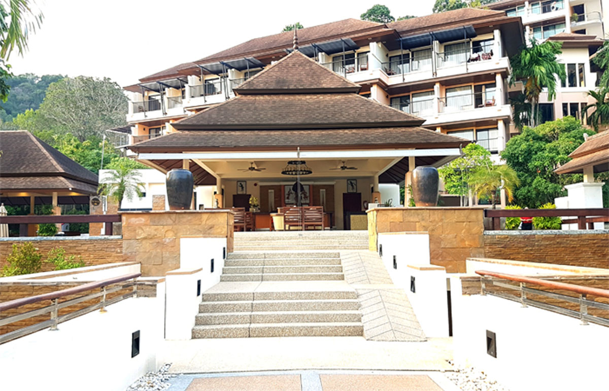 upper lobby of Ao Nang Cliff Beach Hotel
