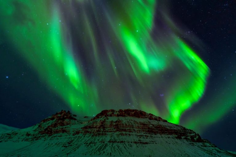 BEST Places To See The Magical Northern Lights In Michigan, U.S.