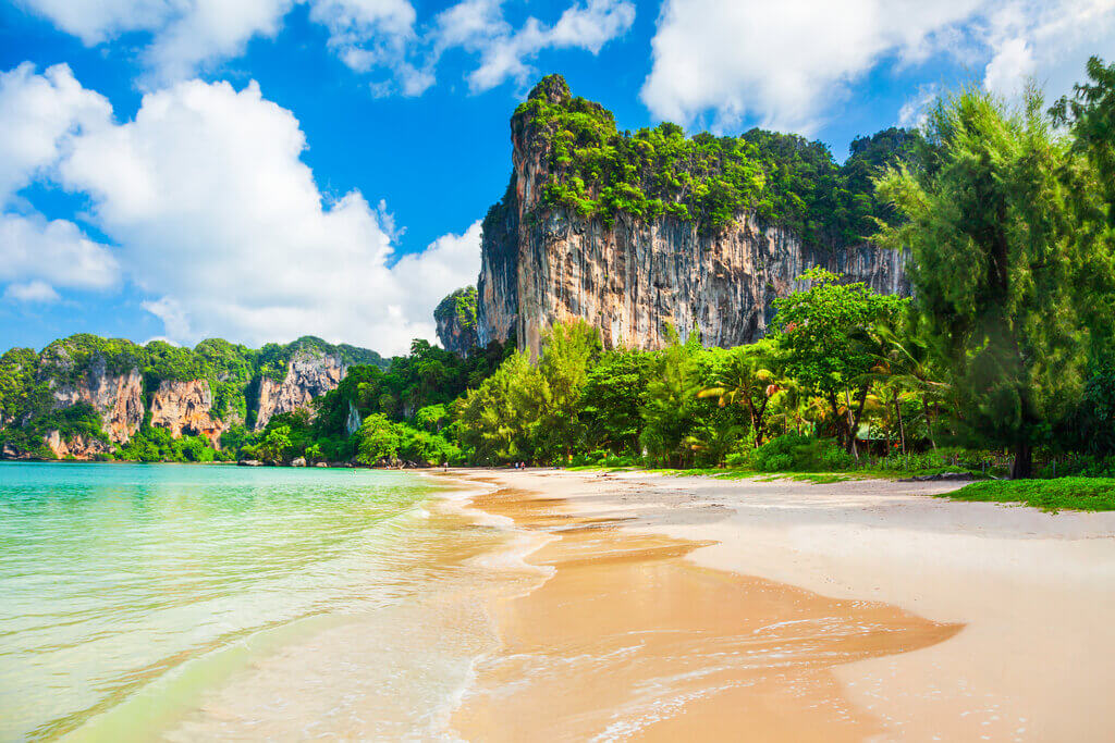 Naked Public Beach Vedeo - You Never Knew Nude Beaches Exist In Thailand Until You Read This