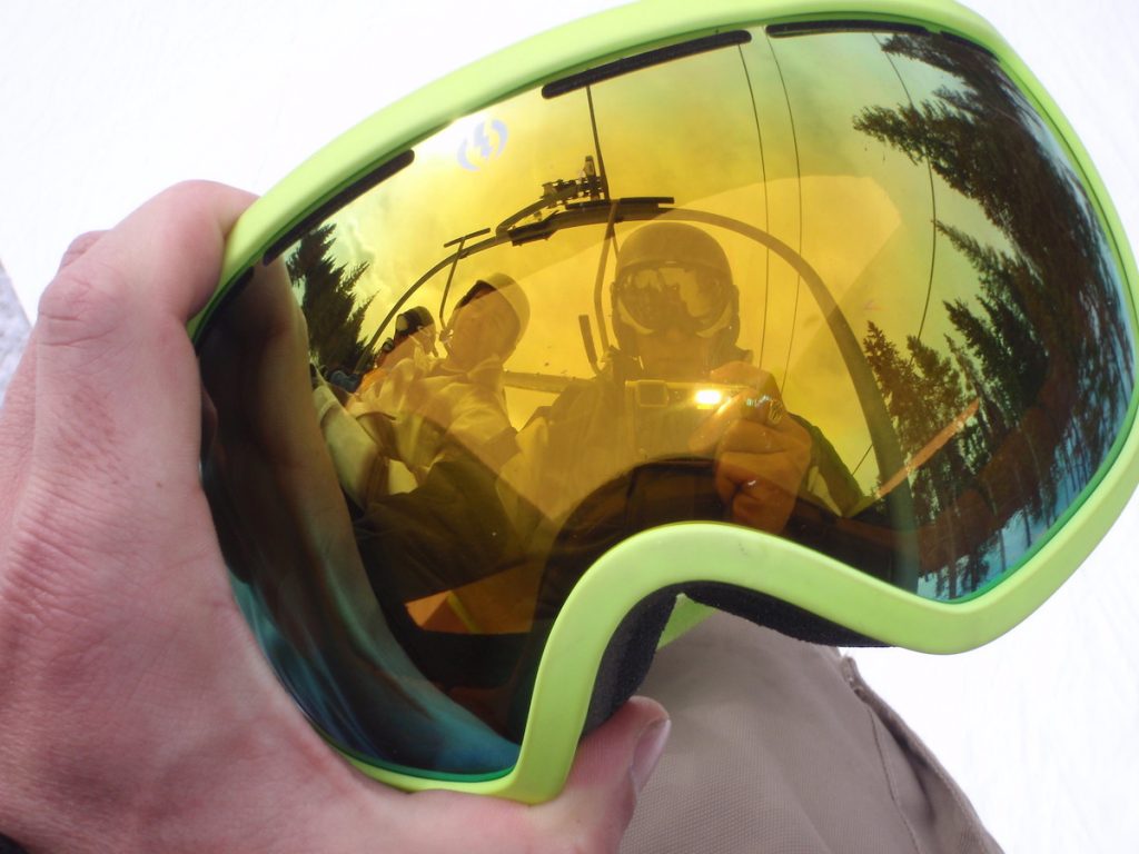 How to Choose The Best Ski Goggles That Suit Your Budget?