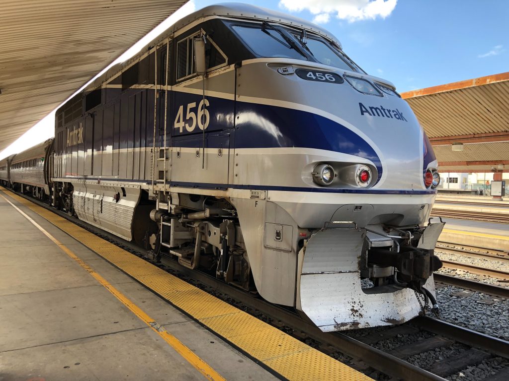5 Easy Ways To Get From NYC To Philadelphia Train Bus Uber 5-easy-ways-to-get-from-nyc-to-philadelphia-train-bus-uber