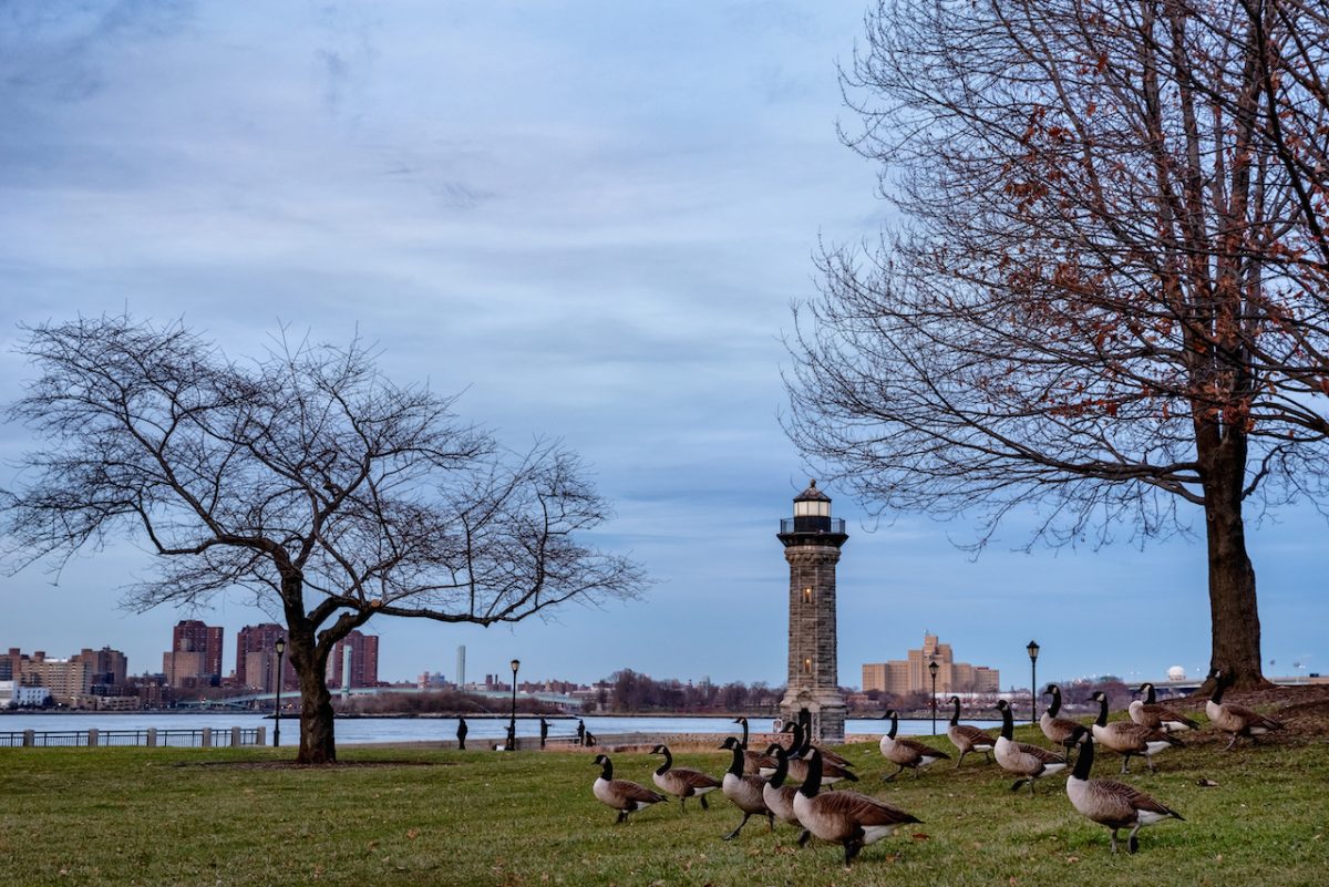 Roosevelt Island Lighthouse, is a stone lighthouse at Roosevelt Island in the East River in Lighthouse Park. New York City