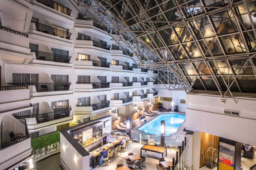 Hotels with pools near me cheap