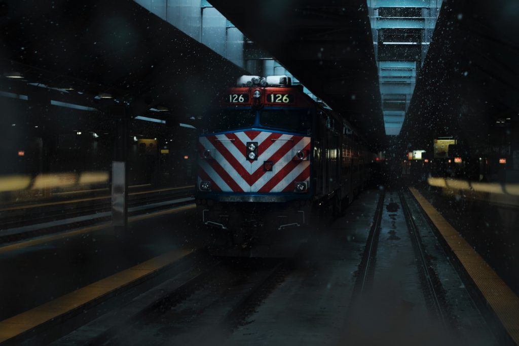 Windy City Rail System TouristSecrets | Getting Around The Windy City: Guide to Chicago Public
