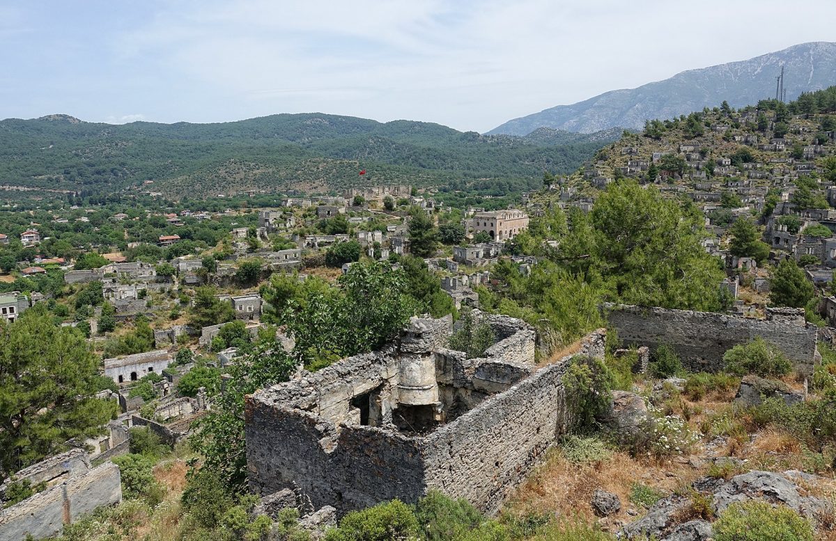 an abandoned town filled with ruins an abandoned town filled with ruins