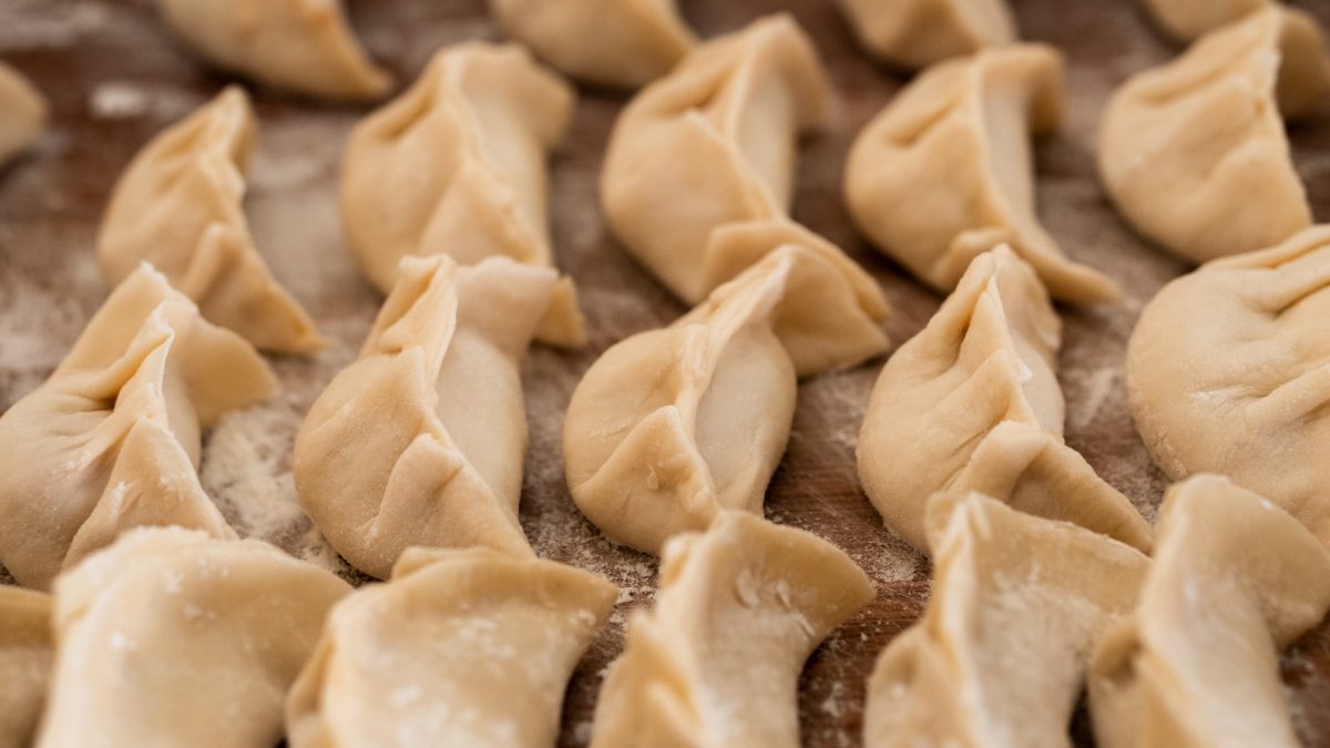 freshly-made mandu freshly-made mandu