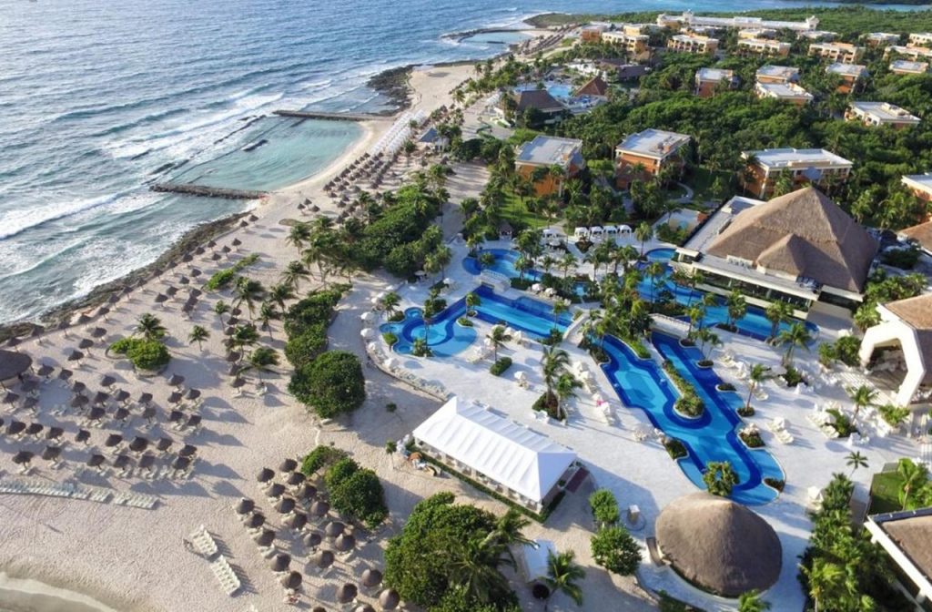 Birds-eye-view of Bahia Principe Luxury Akumal Birds-eye-view of Bahia Principe Luxury Akumal