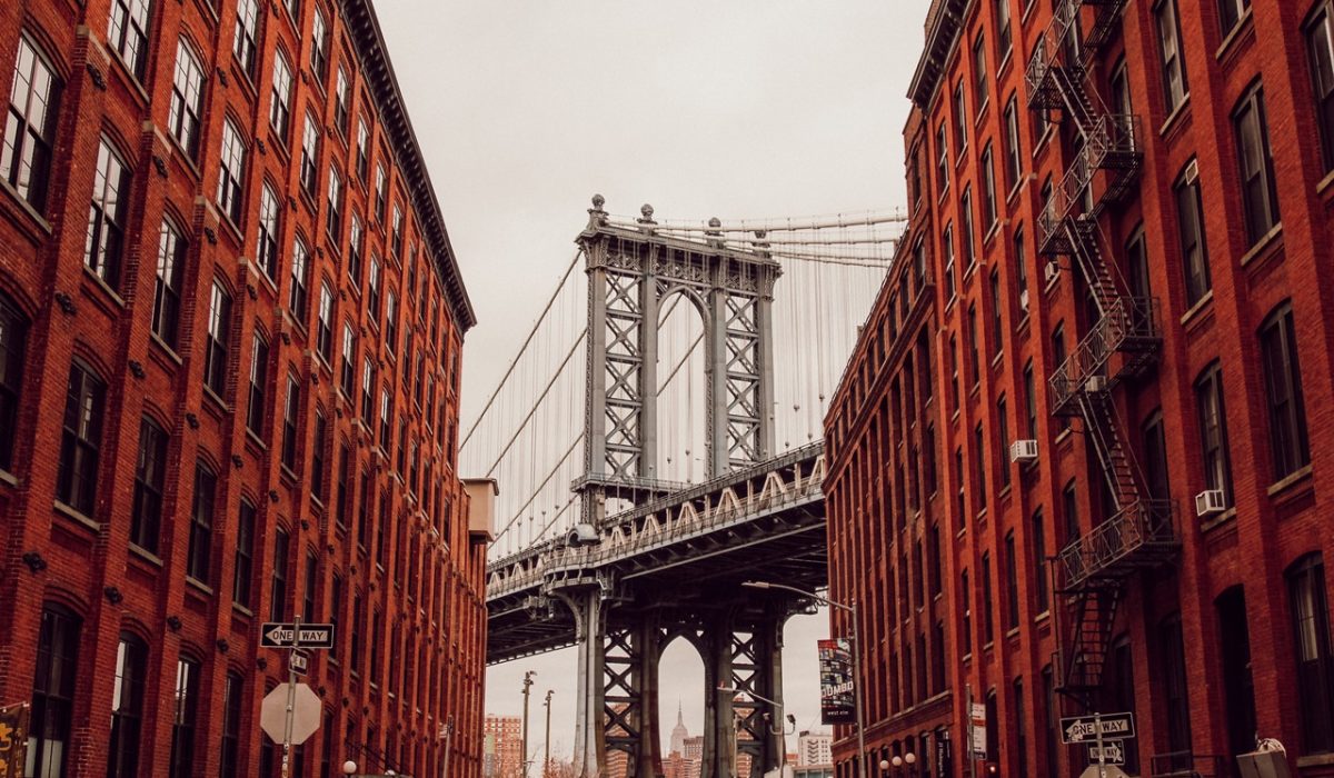 dumbo-brooklyn View of the Brooklyn Bridge from DUMBO