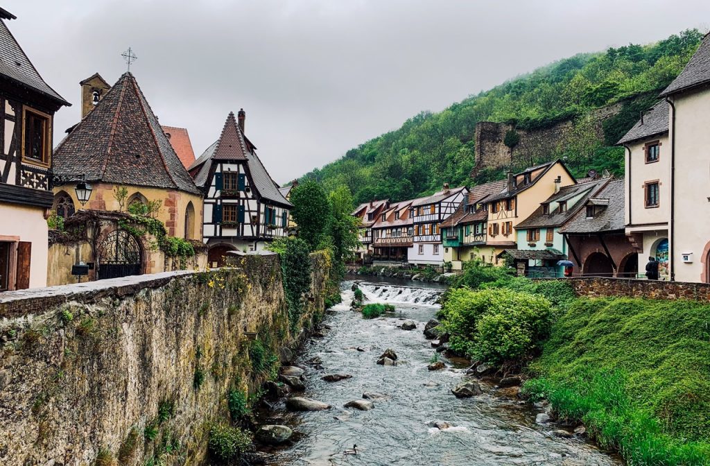 River Weiss flowing through Kaysersberg in the French countryside