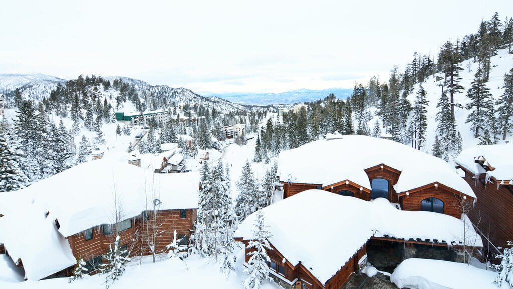 Snow covered cabins in the mountains at Lake Tahoe