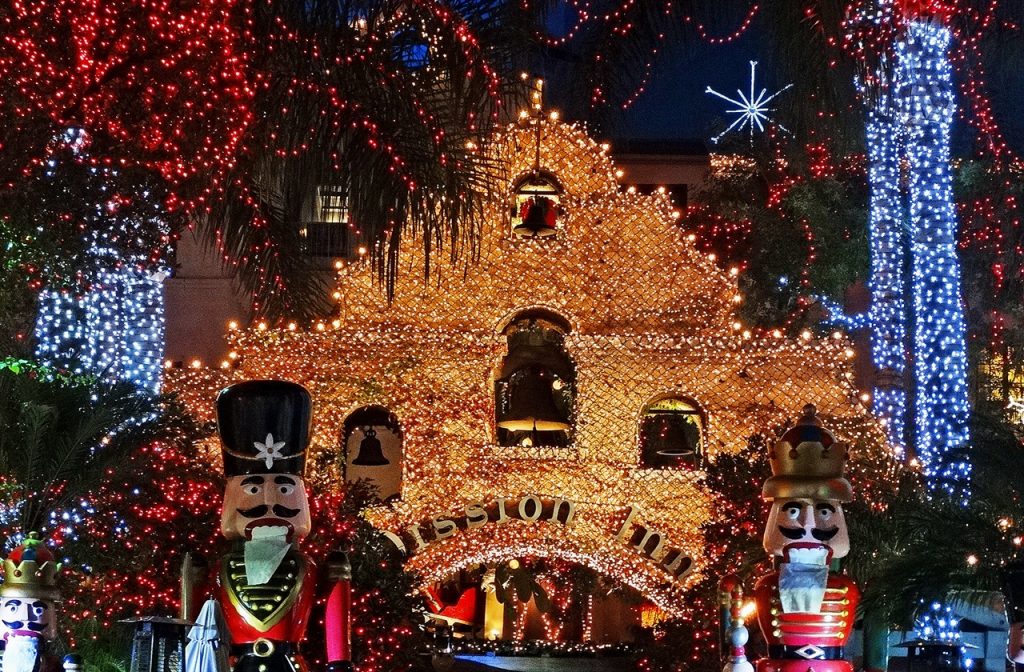 The lights at Mission Inn is one of the best events during Christmas in California