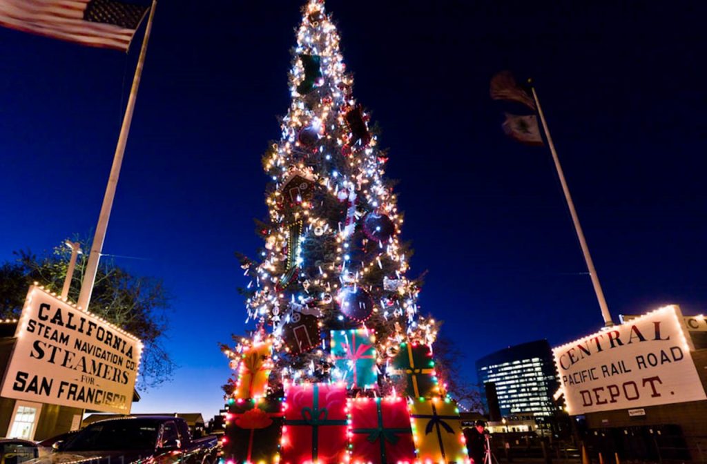 Giant Christmas tree in Downtown Sacramento