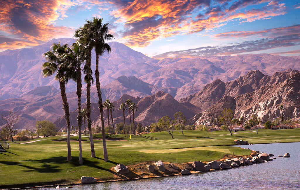 17 Most Beautiful States in the United States palm springs california most beautiful states - 17 Most Beautiful States in the United States