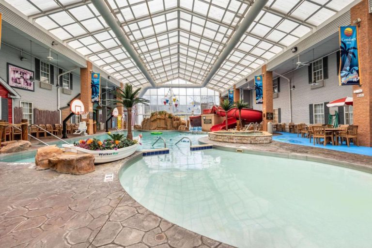 9 Best Indoor Water Parks in Ohio and Nearby States This 2022