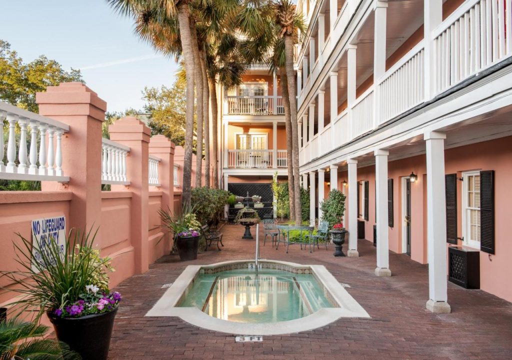 Where To Stay in Charleston, SC: Best Areas and Hotel Guide