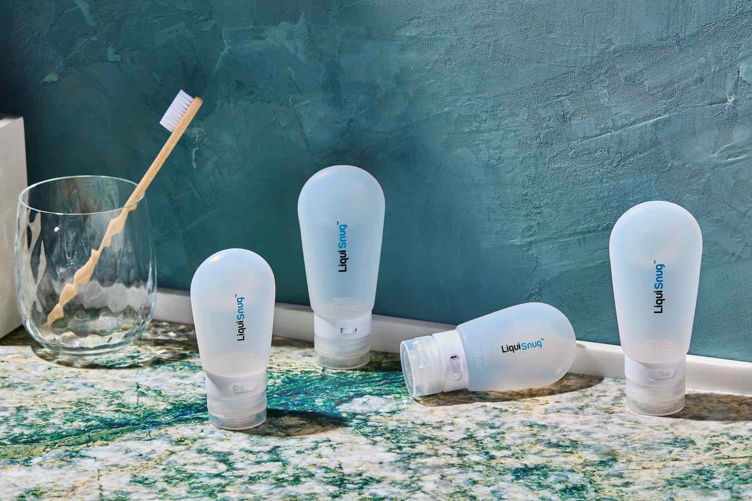 10-Amazing-Leak-Proof-Travel-Bottles-for-2023 10-amazing-leak-proof-travel-bottles-for-2023
