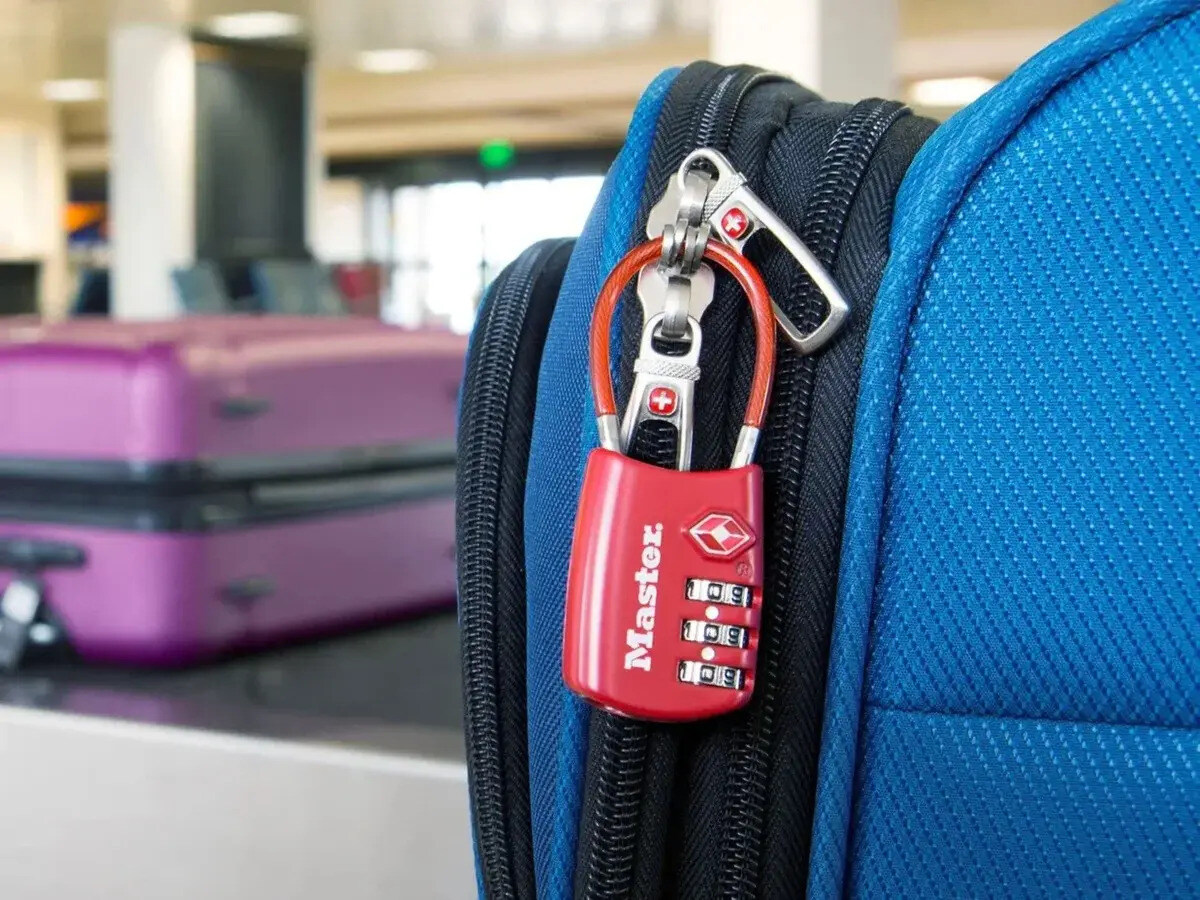 backpack travel lock