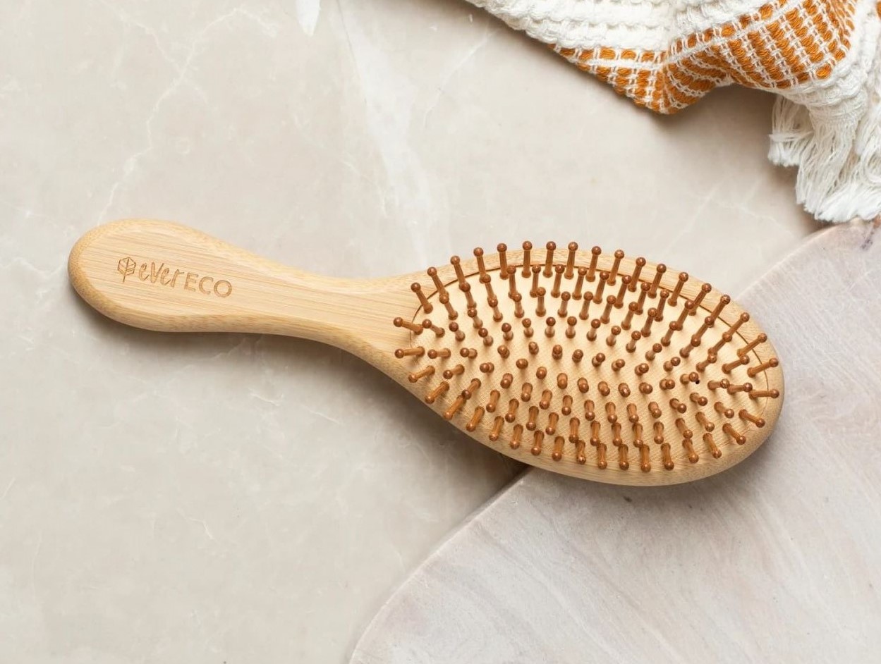 11-best-travel-hair-brush-for-2023