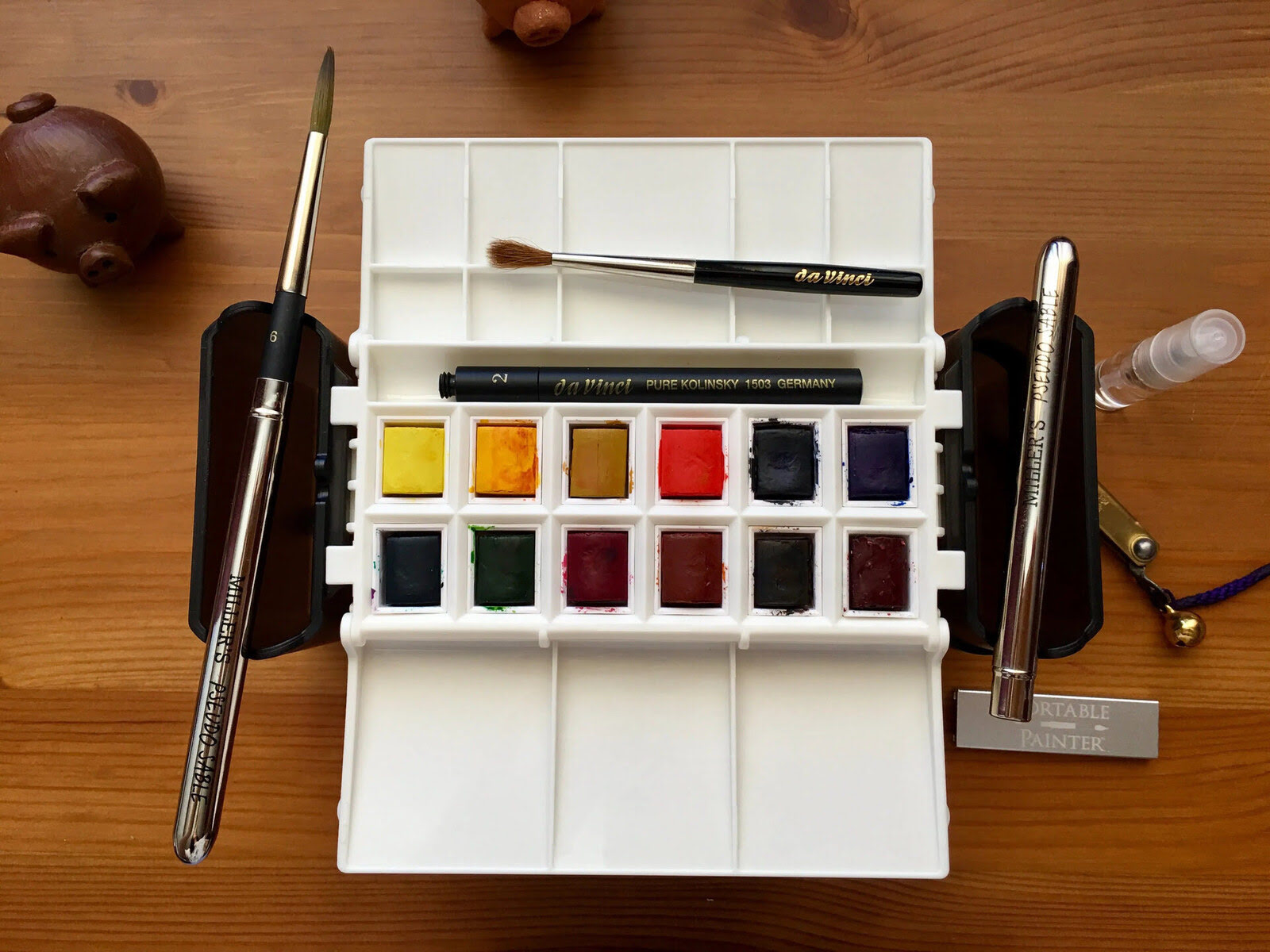 Is this even budget? Review of Artistro Watercolor Kit 