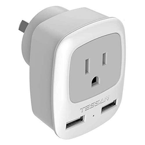 Compact and Versatile Travel Power Adapter