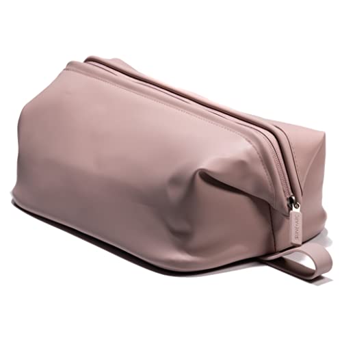 LINE+ARC Silicone Toiletry Bag